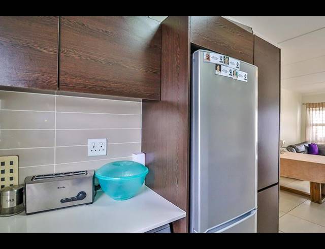 3 BEDROOM PROPERTY TO RENT IN GREENSTONE HILL